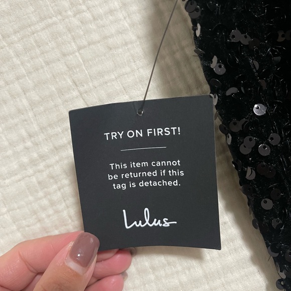 NEW YEARS EVE DRESS - Black sequin dress with corset style back. - Picture 5 of 10